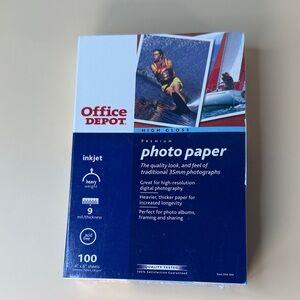 NWT Office Depot Premium High Gloss Photo Paper - White Unopened
